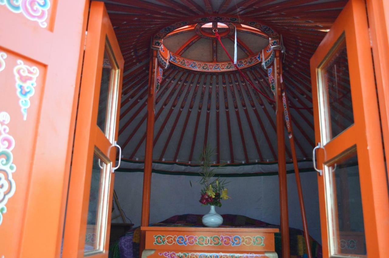 Bed and Breakfast Les Colombines Hombleux Экстерьер фото